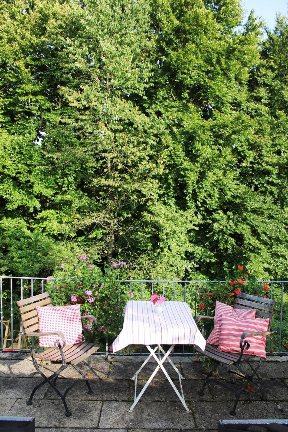 Grosse Wohnung Mit Dachterrasse In Starnberg Exterior foto